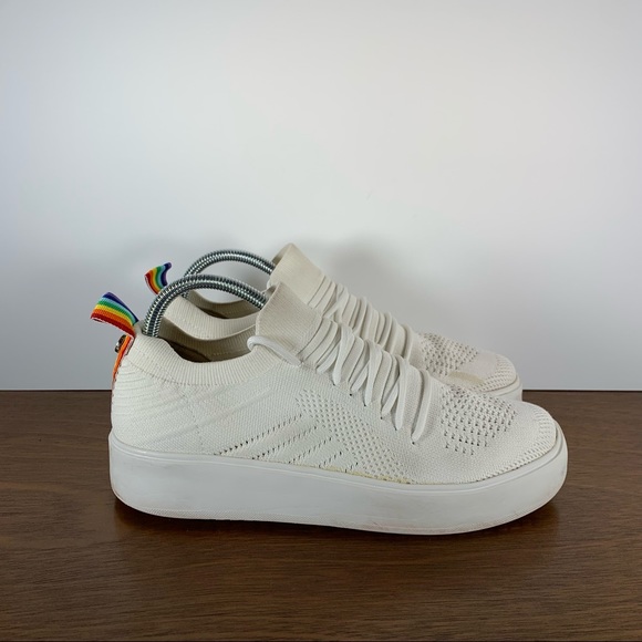 Steve Madden Brixie Pride Rainbow White 